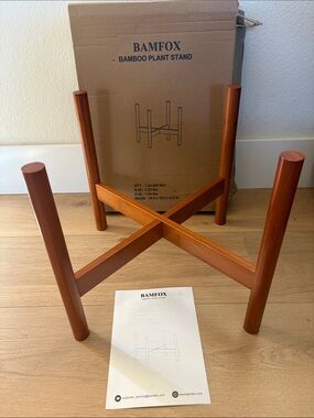 Bamboo Plant Stand in Warm Brown